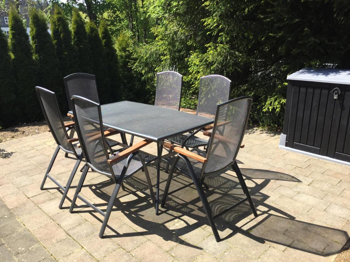 Charmante Mit Sauna Und Terrasse * Winterberg